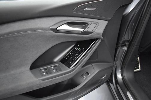 Daytona Gray 2027 Audi SQ6 e-tron Premium Plus