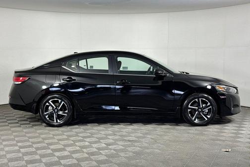 Super Black 2025 Nissan Sentra SV