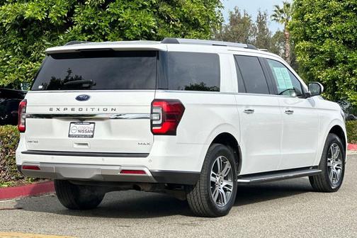 Oxford White 2023 Ford Expedition Max Limited