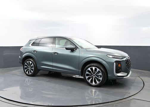 Sage Green Metallic 2026 Audi Q3 TFSI quattro S tronic