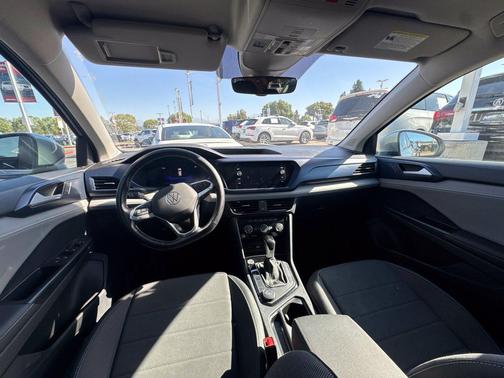Silver 2024 Volkswagen Taos 1.5T SE
