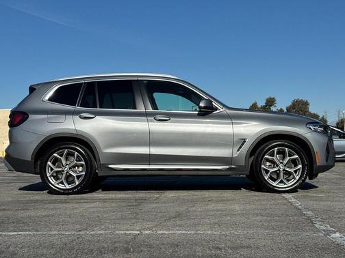 Gray Metallic 2024 BMW X3 xDrive30i