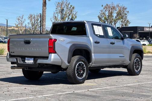 2025 Toyota Tacoma TRD Off-Road