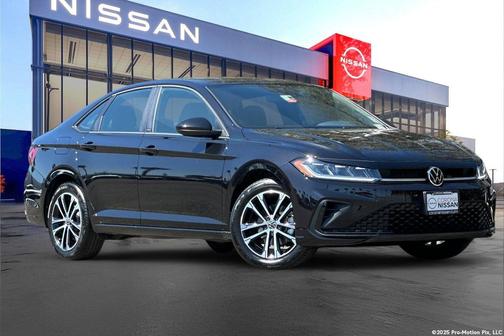 Deep Black Pearl 2025 Volkswagen Jetta 1.5T Sport