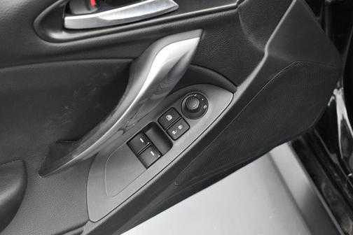 Forte Black Metallic 2018 FIAT 124 Spider Base