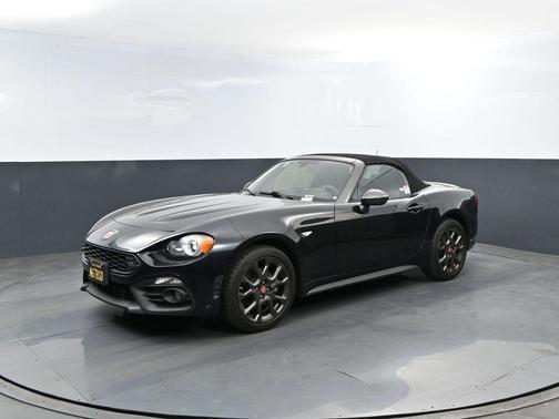 Forte Black Metallic 2018 FIAT 124 Spider Base