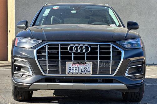 2023 Audi Q5 40 Premium