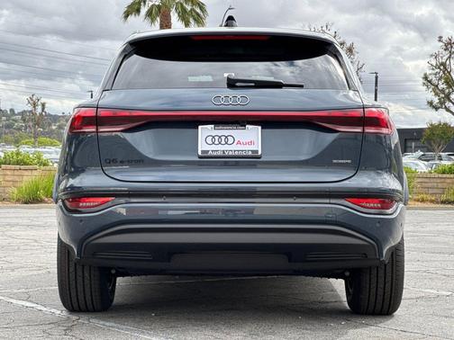 Blue Metallic 2027 Audi Q6 e-tron Premium
