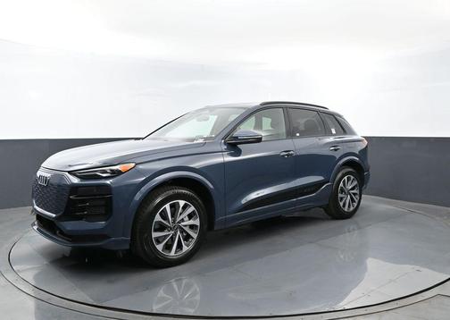 Blue Metallic 2027 Audi Q6 e-tron Premium