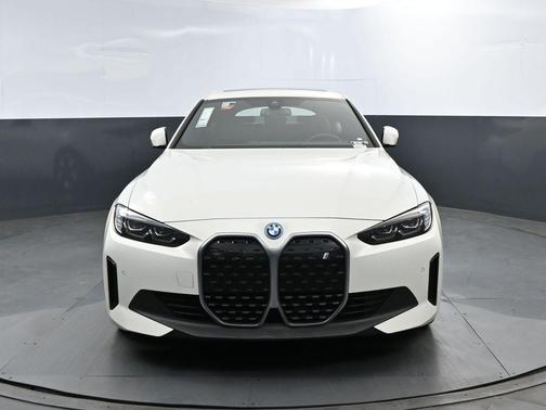 Alpine White 2023 BMW i4 Gran Coupe eDrive40
