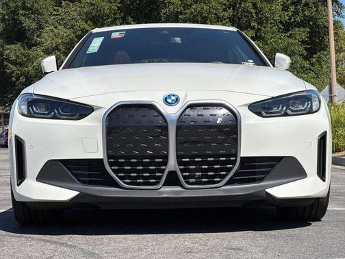 Alpine White 2023 BMW i4 Gran Coupe eDrive40
