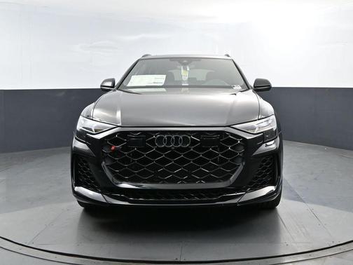 mythos black metallic 2026 Audi RS Q8 4.0T