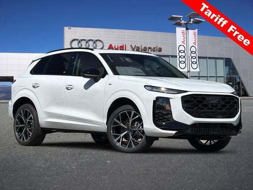 Glacier White Metallic 2026 Audi Q3 TFSI quattro S tronic