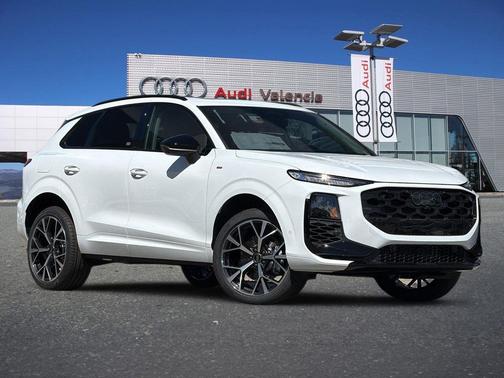 Glacier White Metallic 2026 Audi Q3 TFSI quattro S tronic
