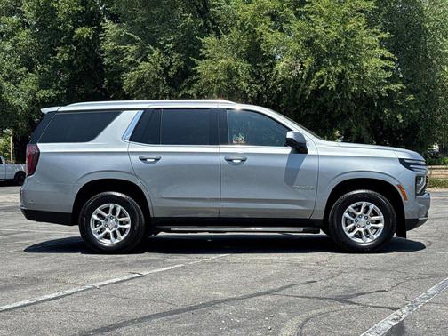 Sterling Gray Metallic 2025 Chevrolet Tahoe LT