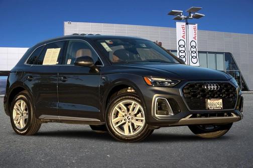2022 Audi Q5 45 S line Premium