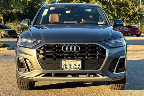 2022 Audi Q5 45 S line Premium