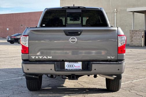 Gun Metallic 2024 Nissan Titan SV