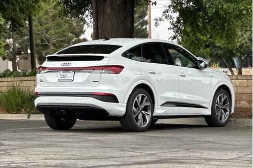 2025 Audi Q4 e-tron Sportback Premium Plus 55 quattro