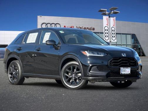 Crystal Black Pearl 2025 Honda HR-V AWD Sport