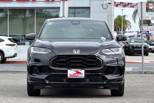 Crystal Black Pearl 2025 Honda HR-V AWD Sport