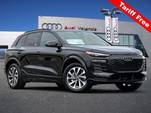 Mythos Black Metallic 2027 Audi Q6 e-tron Premium quattro