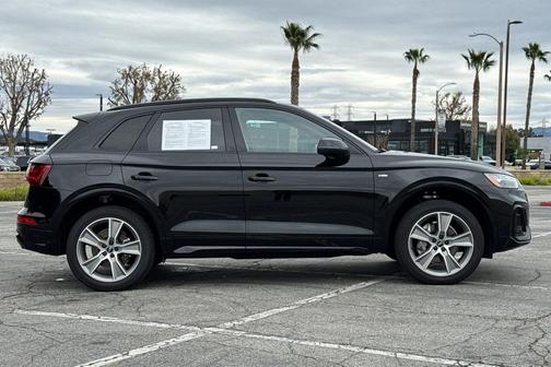 2025 Audi Q5 45 S line Premium