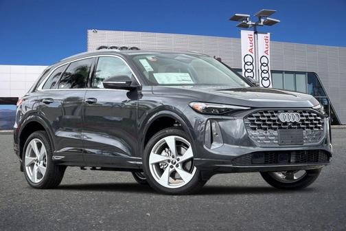 2025 Audi Q5 Premium Plus TFSI quattro S tronic