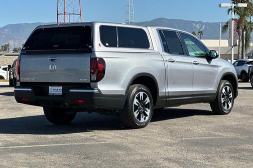 Lunar Silver Metallic 2020 Honda Ridgeline RTL