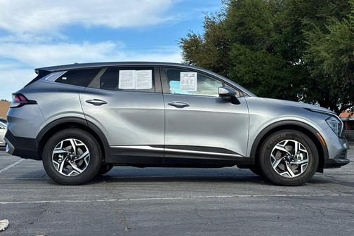 2025 Kia Sportage LX