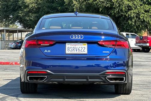 Navarra Blue Metallic 2020 Audi A5 Sportback 45 Premium Plus