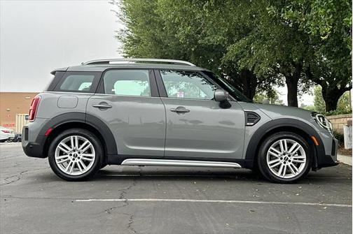2022 MINI Countryman Cooper