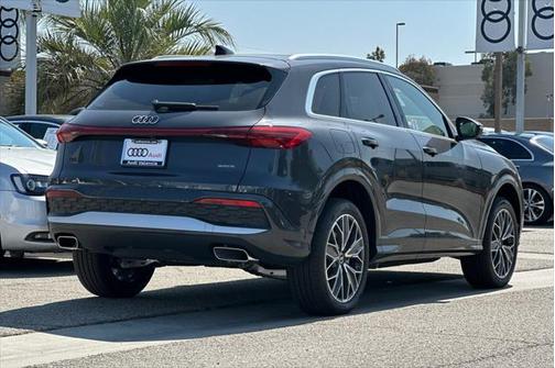 2025 Audi Q5 Premium Plus