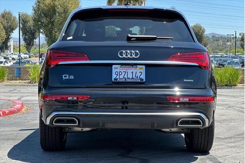 2025 Audi Q5 45 S line Premium