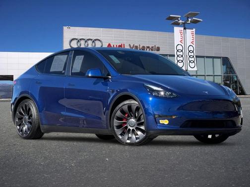 Deep Blue Metallic 2022 Tesla Model Y Performance Dual Motor All-Wheel Drive