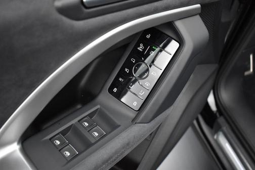 Mythos Black Metallic 2026 Audi SQ5 3.0T Premium Plus