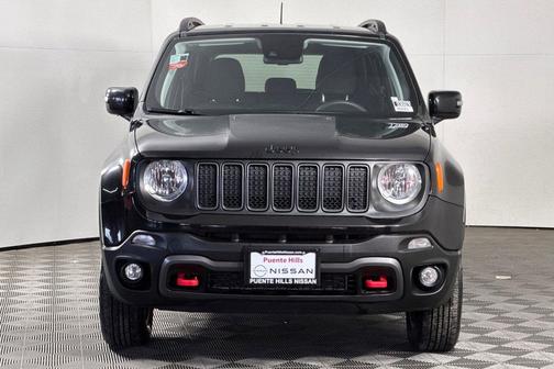 Black Clearcoat 2023 Jeep Renegade Trailhawk