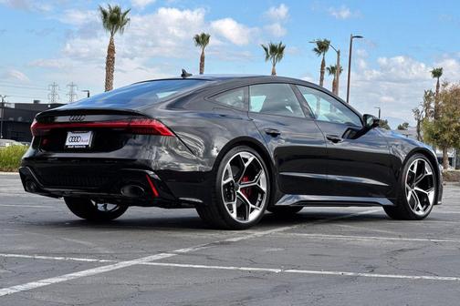 2026 Audi RS 7 4.0T Performance