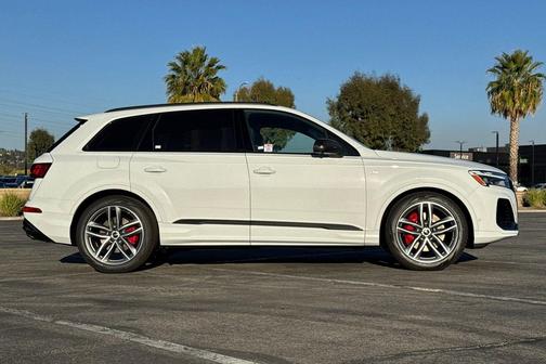 2026 Audi Q7 55 Prestige