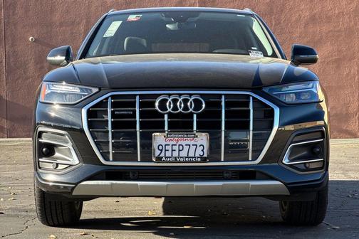 2023 Audi Q5 40 Premium