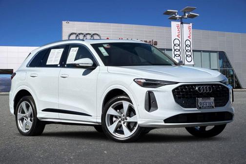 2025 Audi Q5 Premium Plus TFSI quattro S tronic