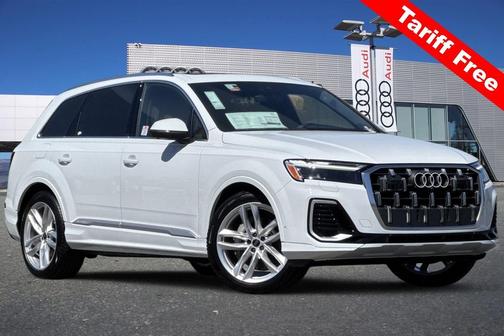 2025 Audi Q7 55 Premium Plus
