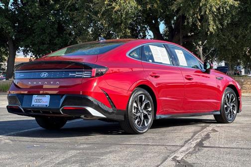 2025 Hyundai SONATA SEL