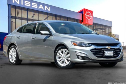 Sterling Gray Metallic 2024 Chevrolet Malibu FWD 1LT