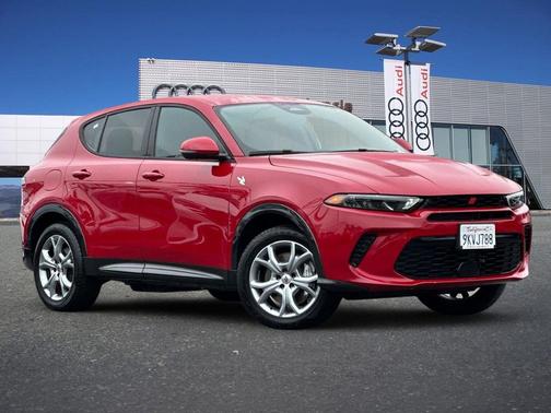 Hot Tamale 2024 Dodge Hornet R/T EAWD