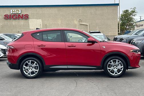 Hot Tamale 2024 Dodge Hornet R/T EAWD