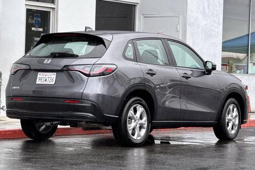 2025 Honda HR-V LX