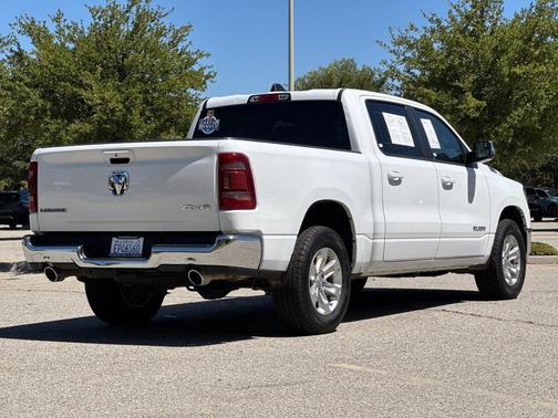Bright White Clearcoat 2024 RAM 1500 Laramie