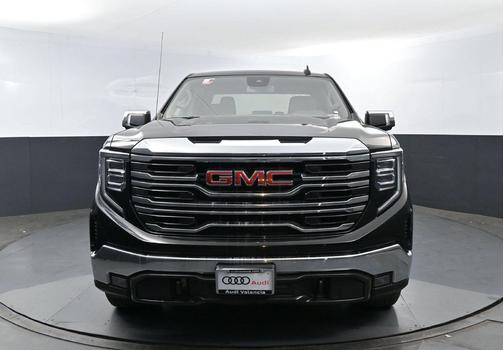 Onyx Black 2025 GMC Sierra 1500 SLT