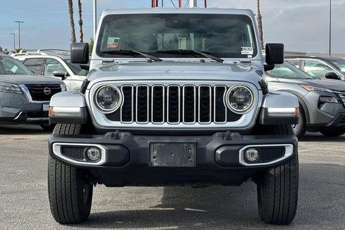 2024 Jeep Wrangler 4-Door Sahara 4x4